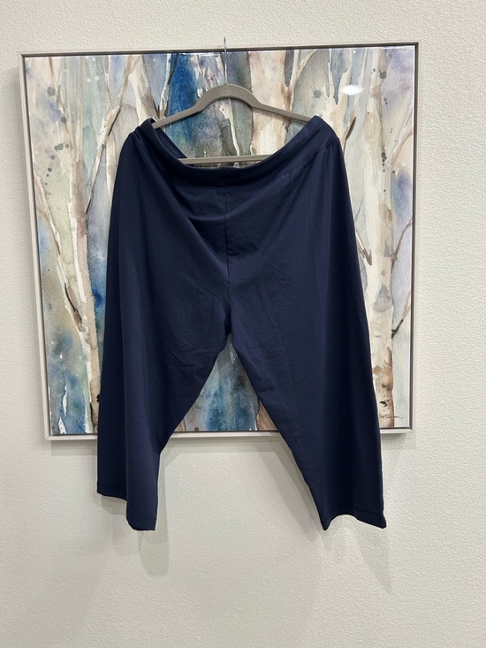 Athletic Works Navy Blue Knit Capris with Drawstring Waistband - Picture 2 of 7